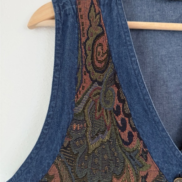 Vintage Casey And Max Denim Paisley Vest Size Medium All Seasons - Picture 7 of 10